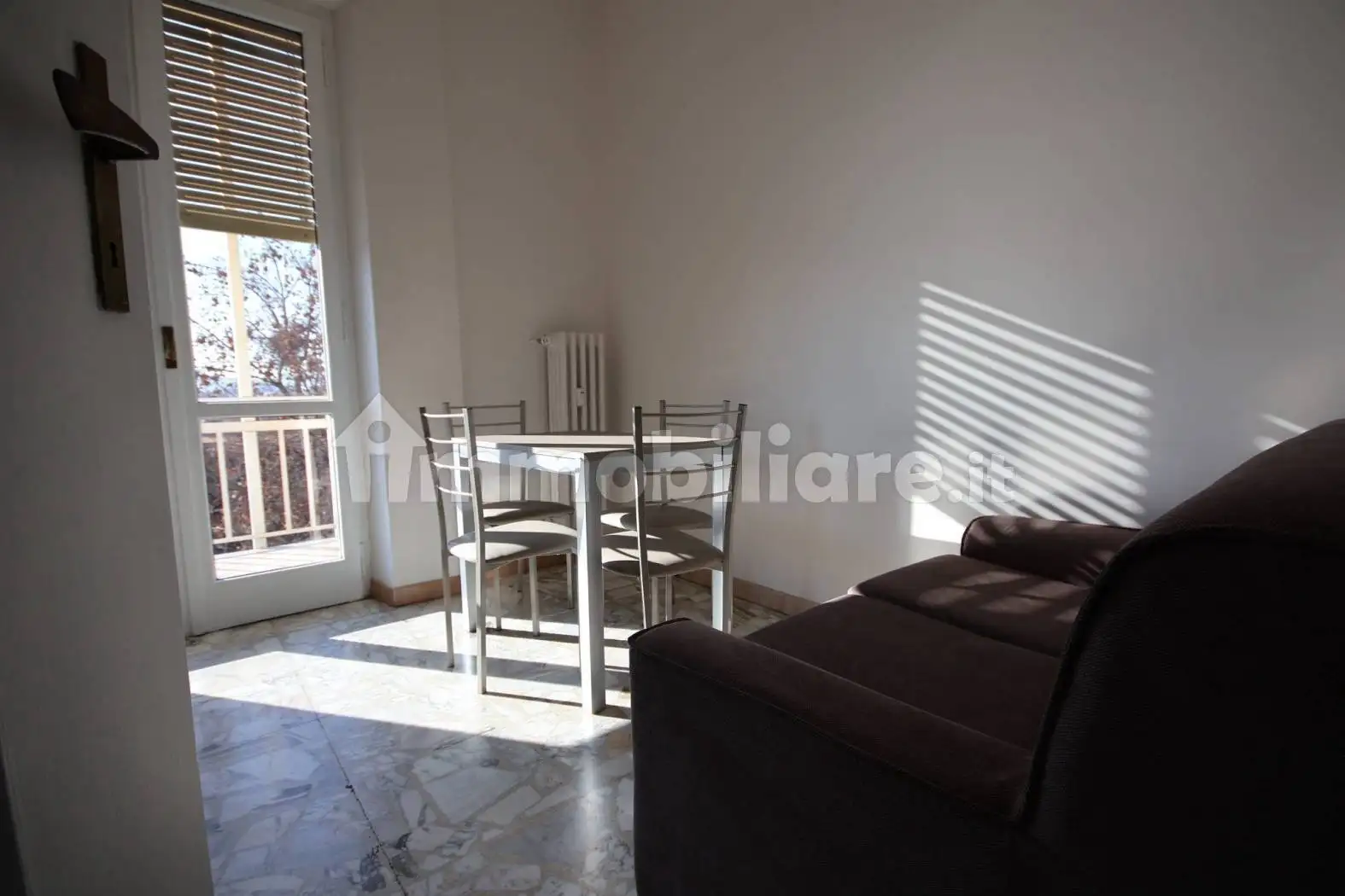 Bilocale viale Torino 6, Centro, Alba - foto 2