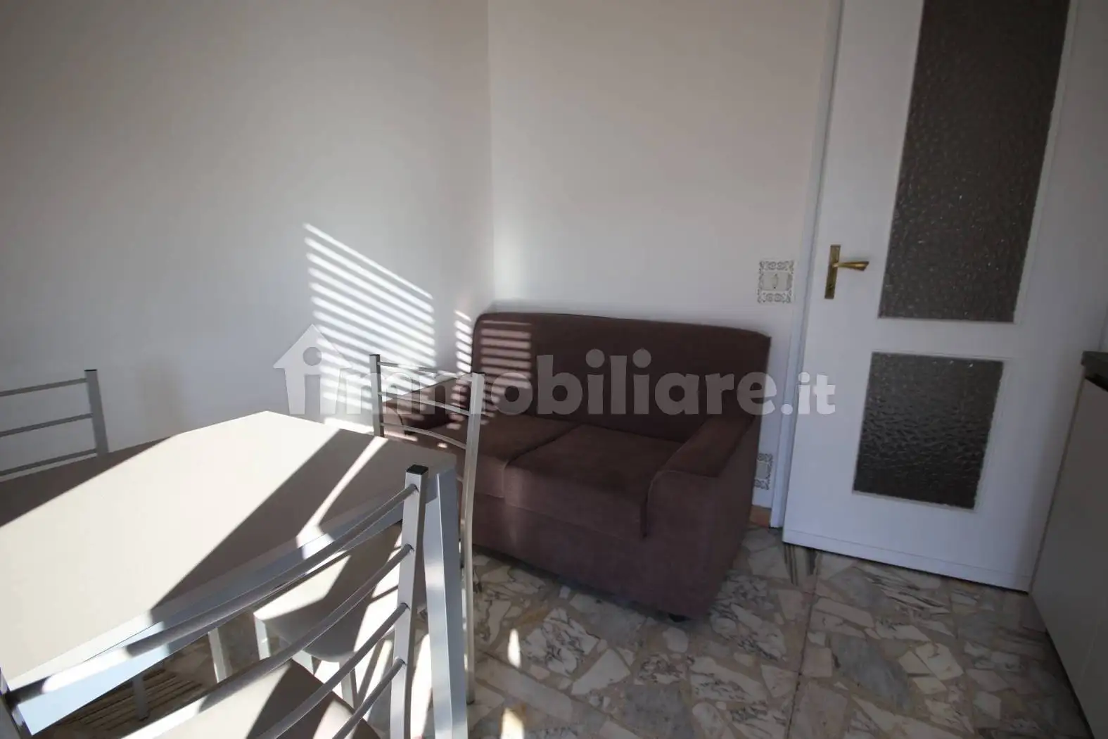 Bilocale viale Torino 6, Centro, Alba - foto 4