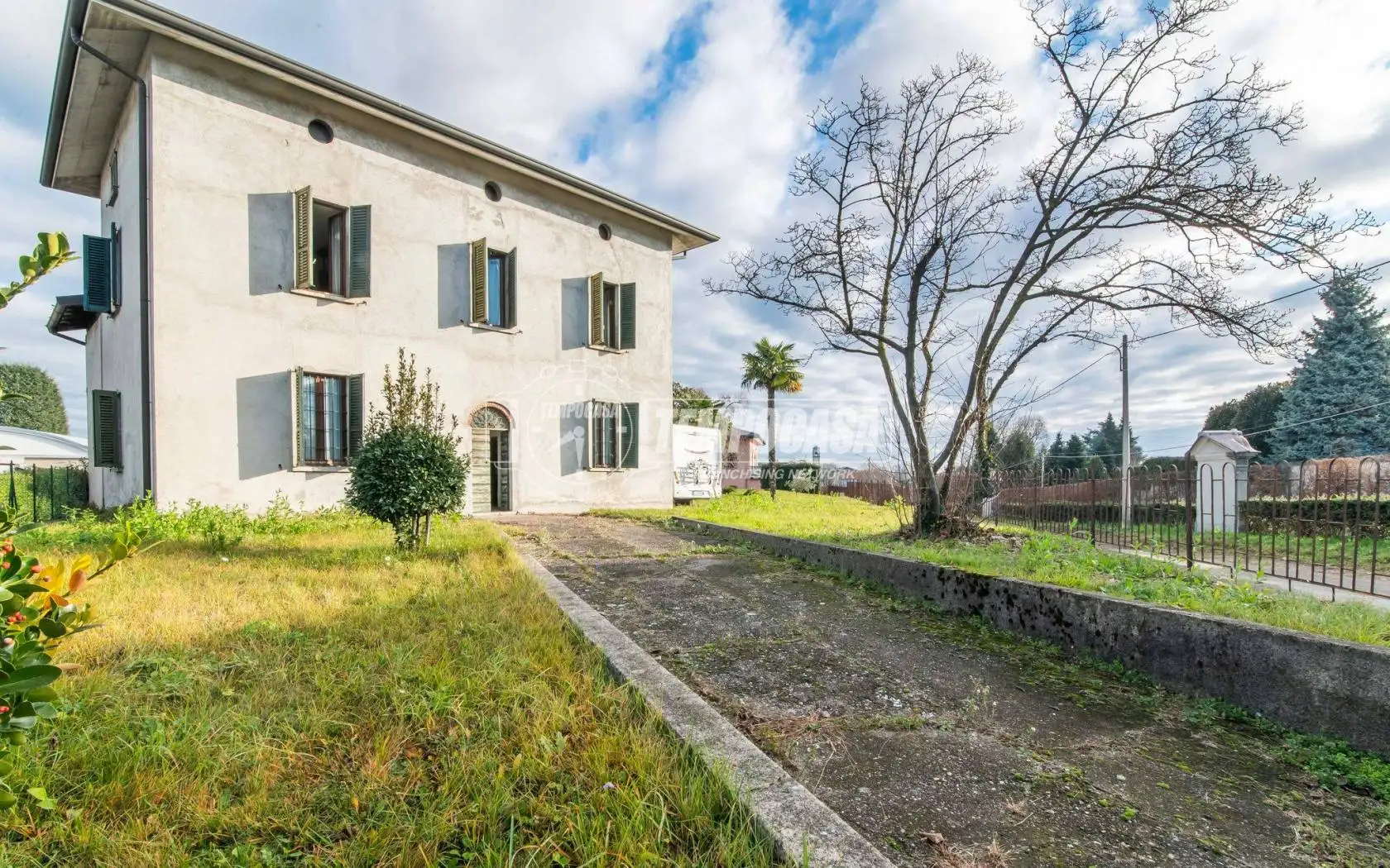 Villa in vendita a Guanzate