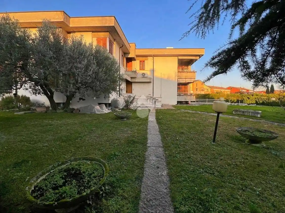 Villa plurifamiliare via Strà 77, Strà Montanara Pieve, Colognola Ai Colli - foto 2