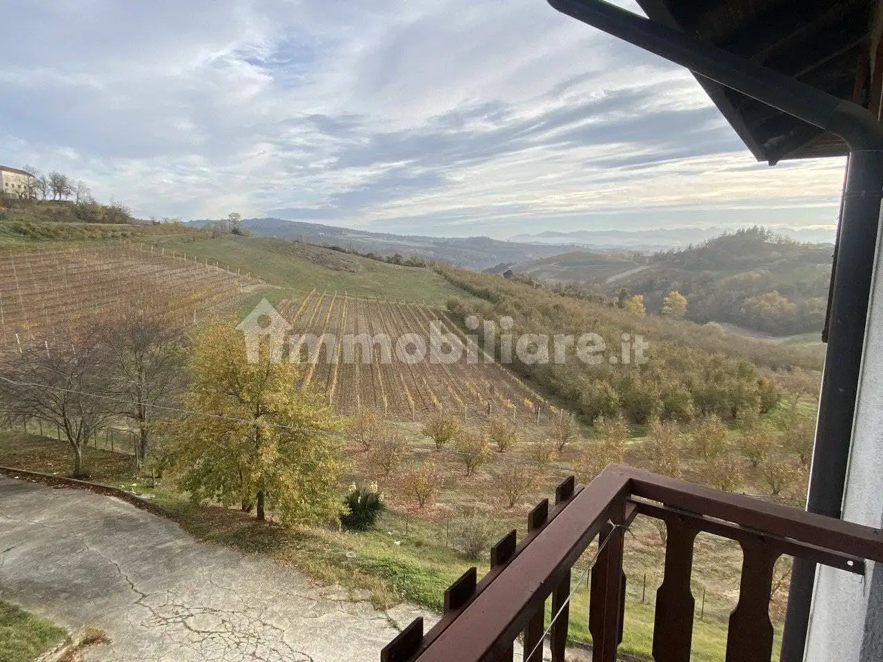 Appartamento in vendita a Roddino