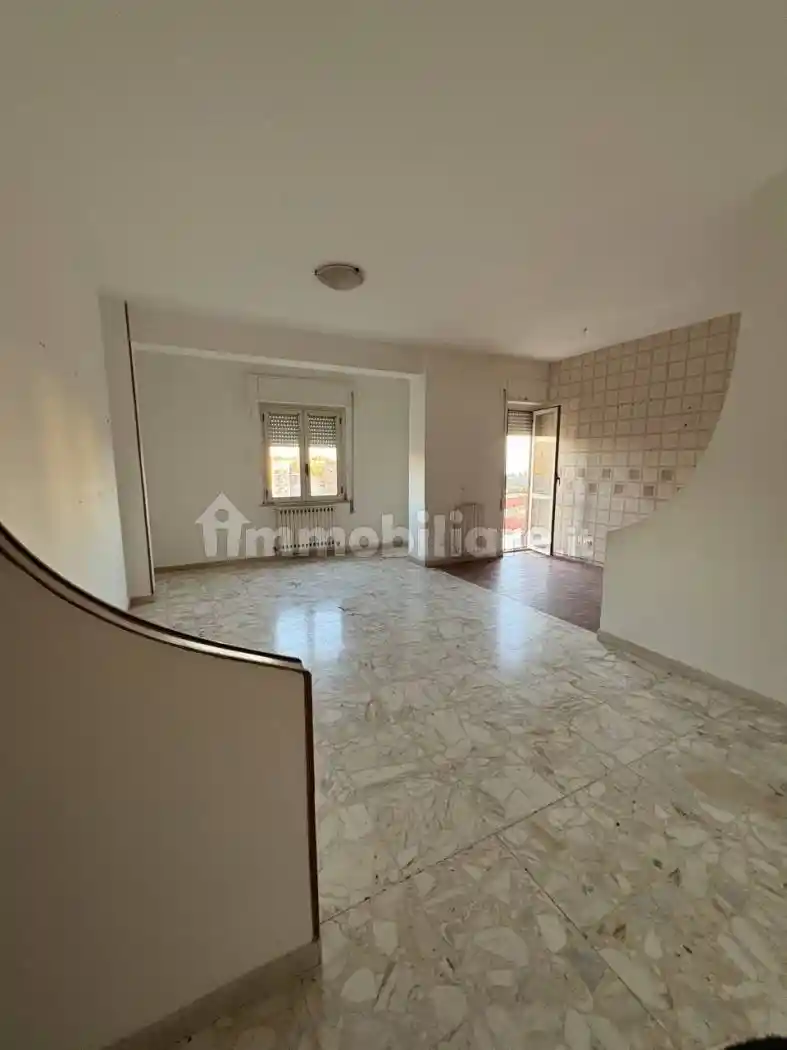 Quadrilocale via Ettore Vitale, Pontegrande - Sant'Elia, Catanzaro - foto 2