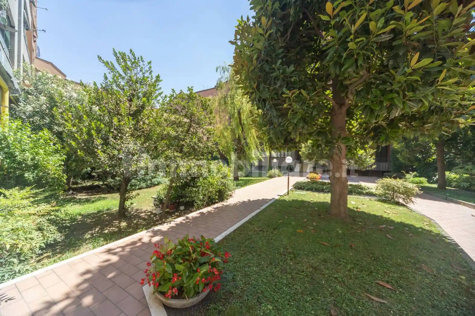 Trilocale piazza Simone Bolivar 7, Piazza Napoli, Milano - foto 2