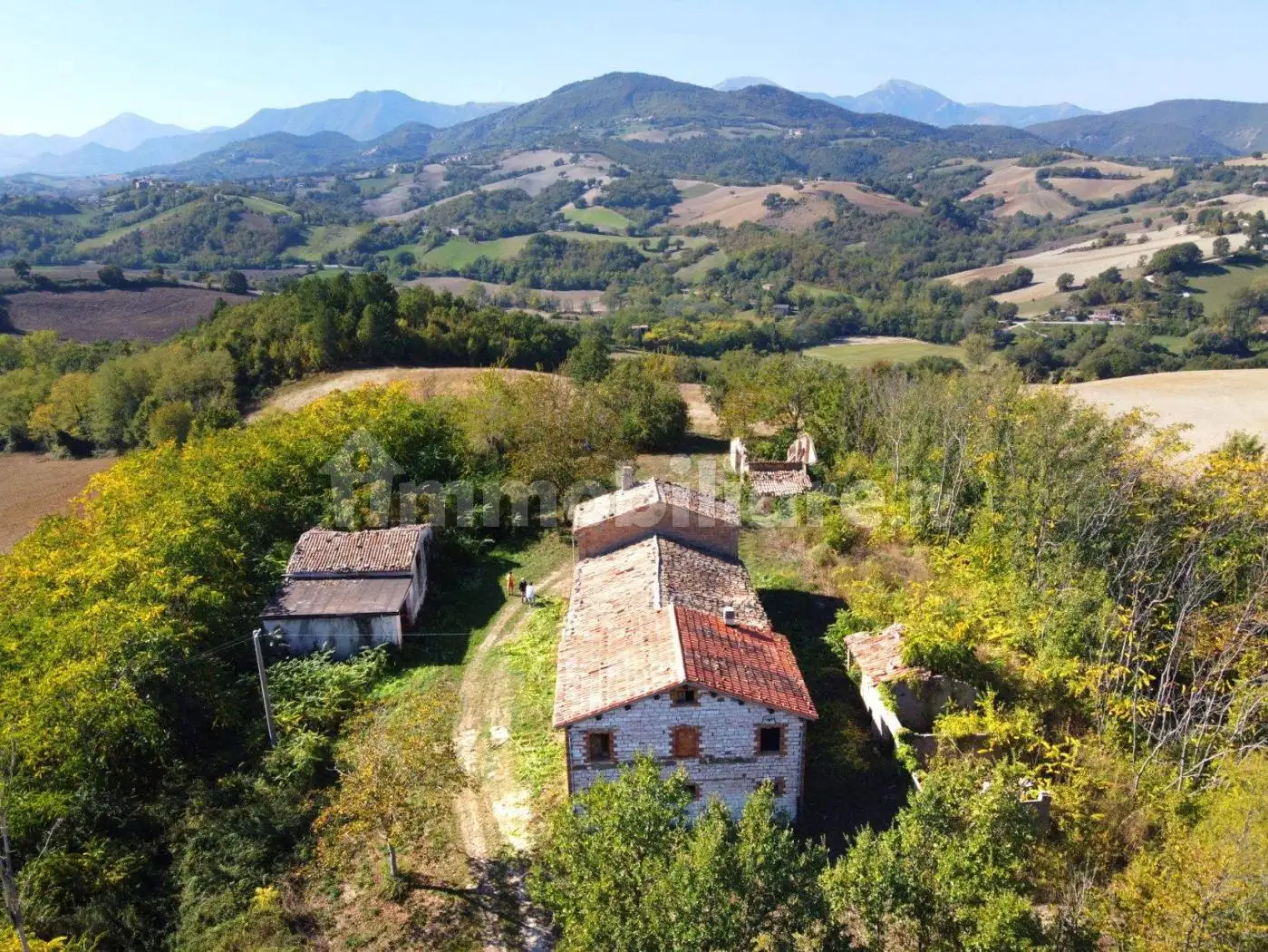 Rustico - Casale in vendita a Arcevia