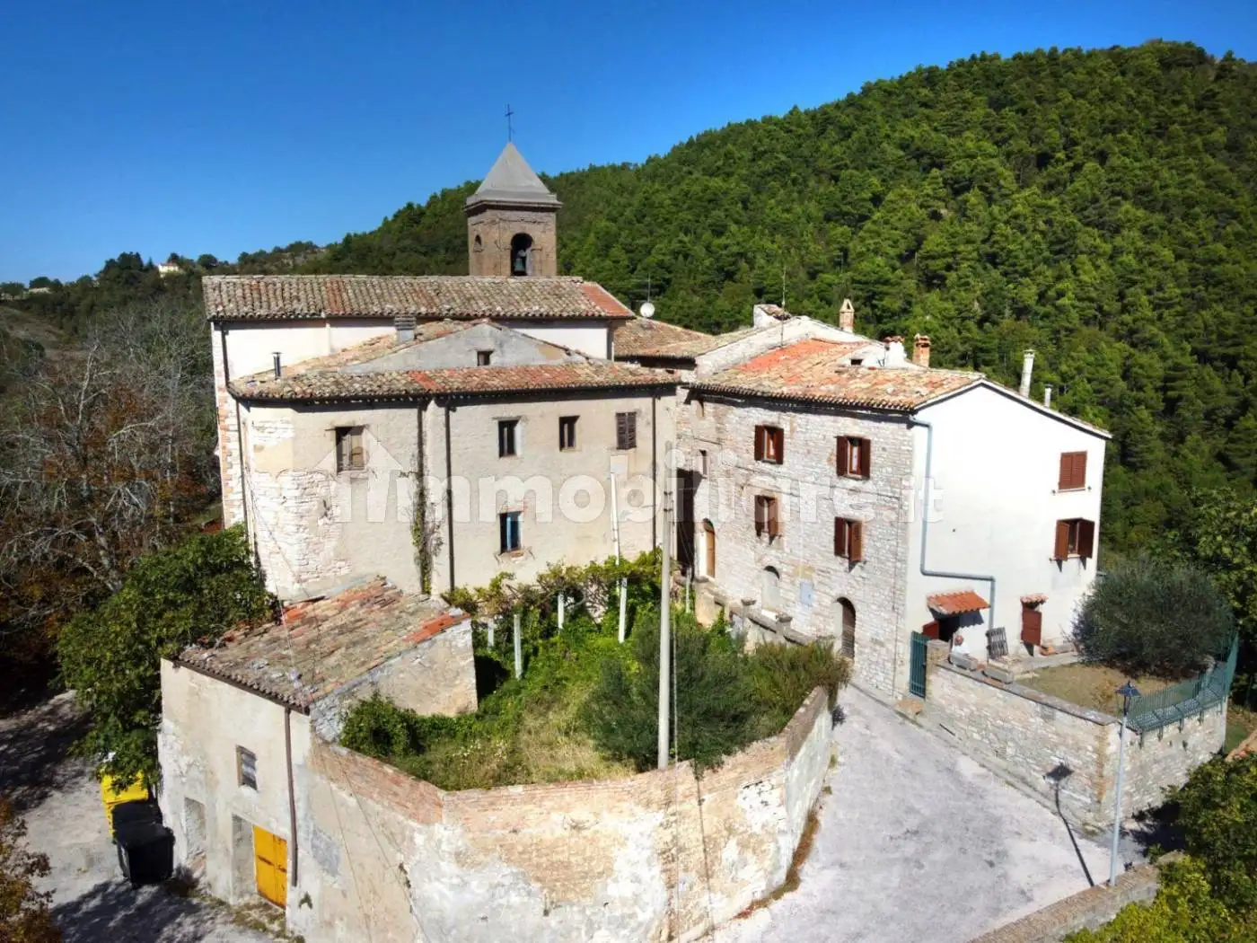 Casa indipendente in vendita a Arcevia