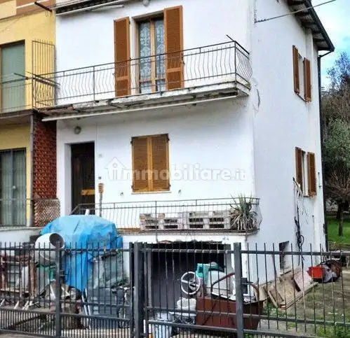 Villetta a schiera in vendita a Meldola