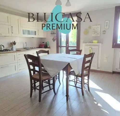 Villetta a schiera in vendita a Meldola