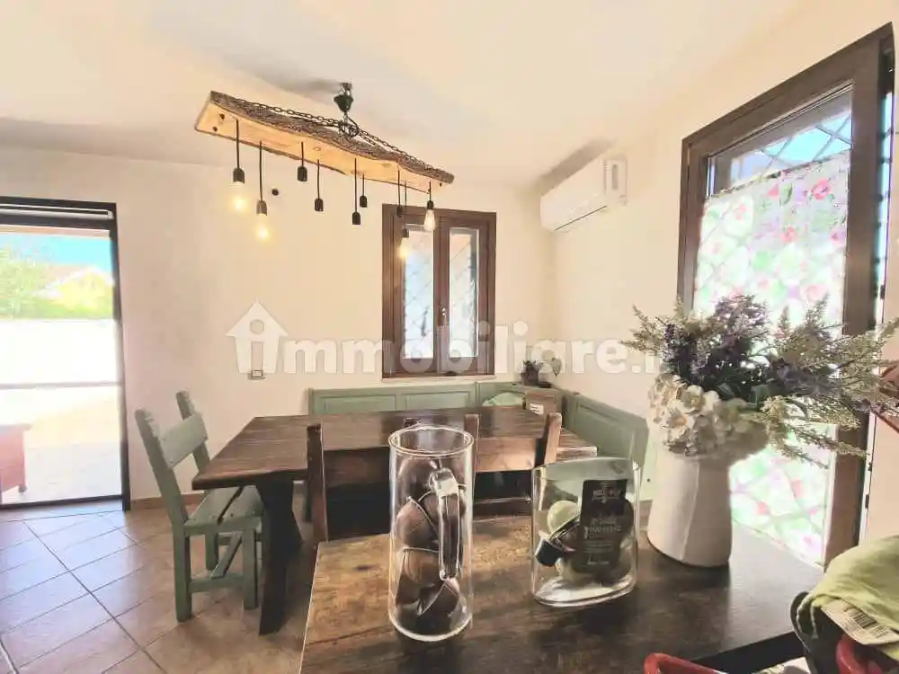 Villa plurifamiliare via Napoli, Nuova Florida, Ardea - foto 2