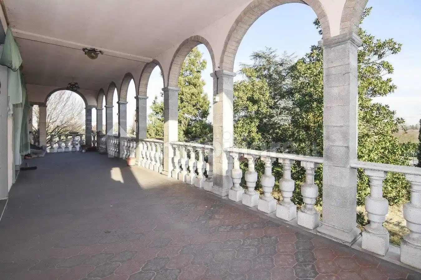 Villa in vendita a Cavriago