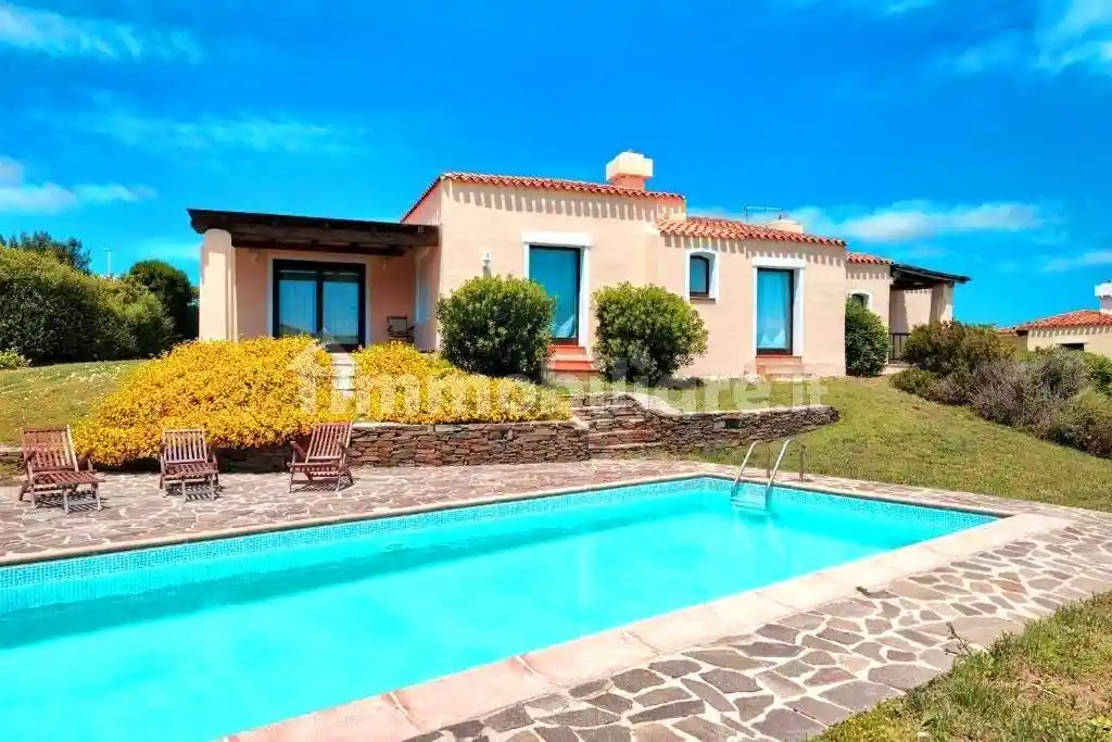 Casa indipendente in vendita a Stintino