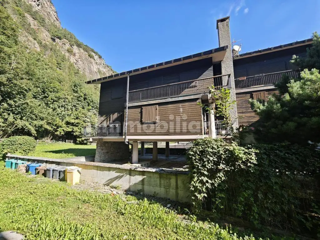 Bilocale frazione Filey 44, Centro, Antey-Saint-Andrè - foto 4