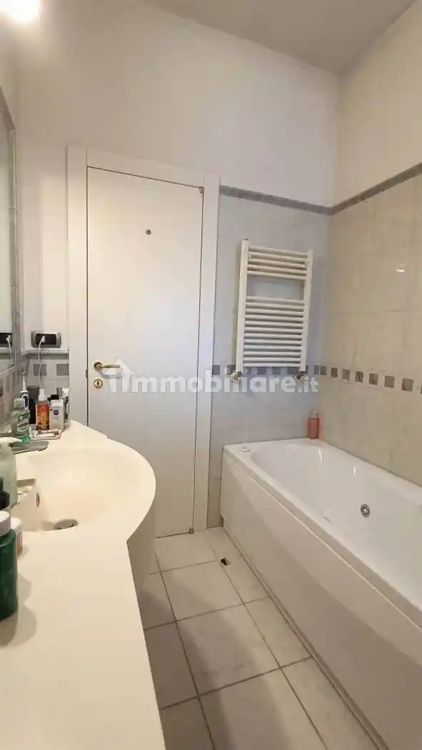 Quadrilocale via Riccardo Zandonai, Novoli, Firenze - foto 2