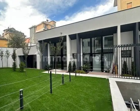 Villa in vendita a Milan