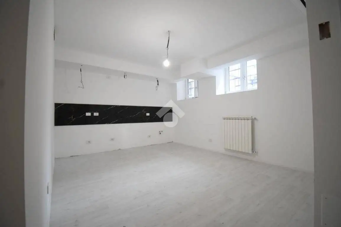 Trilocale via Petrarca Francesco, Centro, Cologno Monzese - foto 2