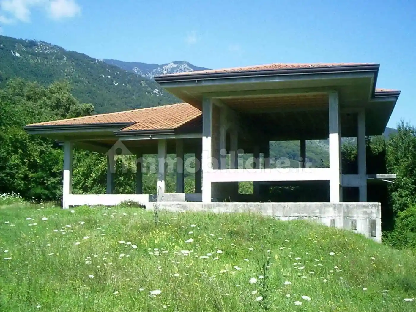 Villa in vendita a Supino
