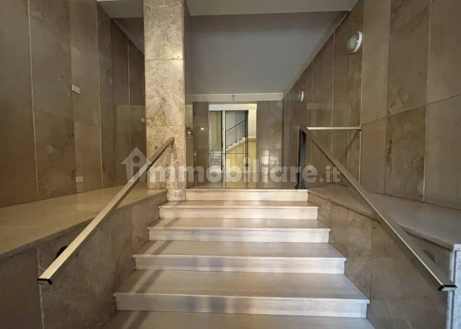 Quadrilocale via Adriano Cristofoli 3, Stadio, Verona - foto 5