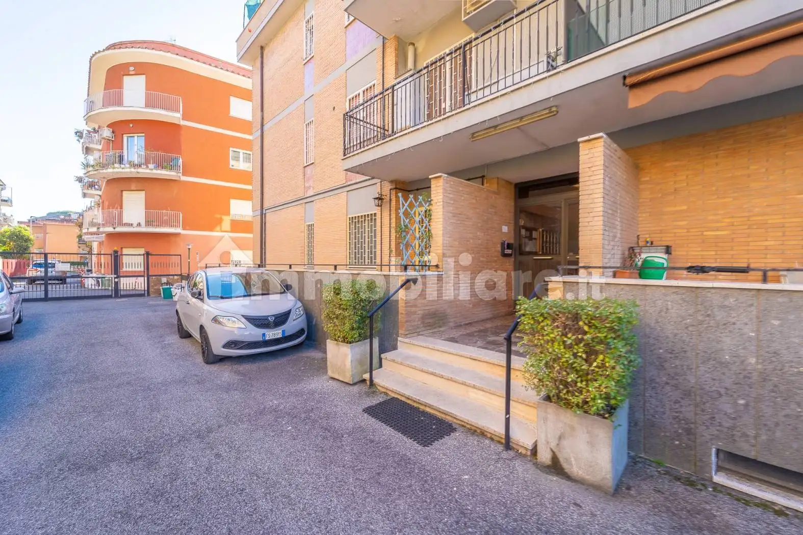 Trilocale via Giacomo Puccini 76, Centro, Albano Laziale - foto 2