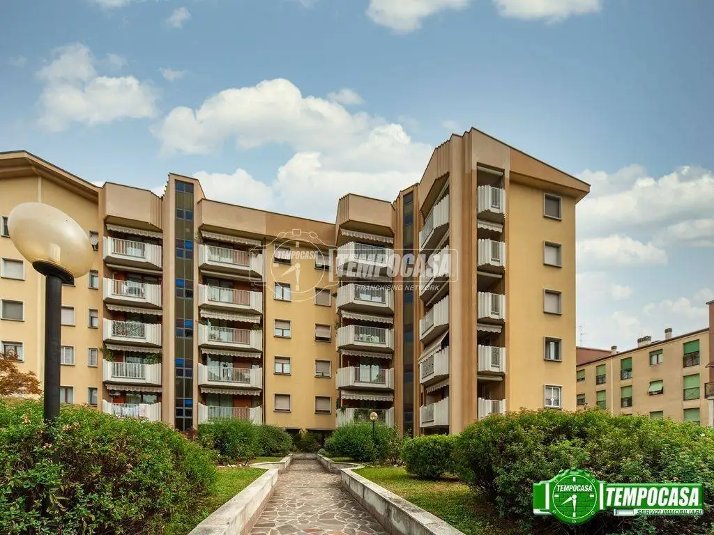 Bilocale via Robecchi 10, Centro, Muggiò - foto 4