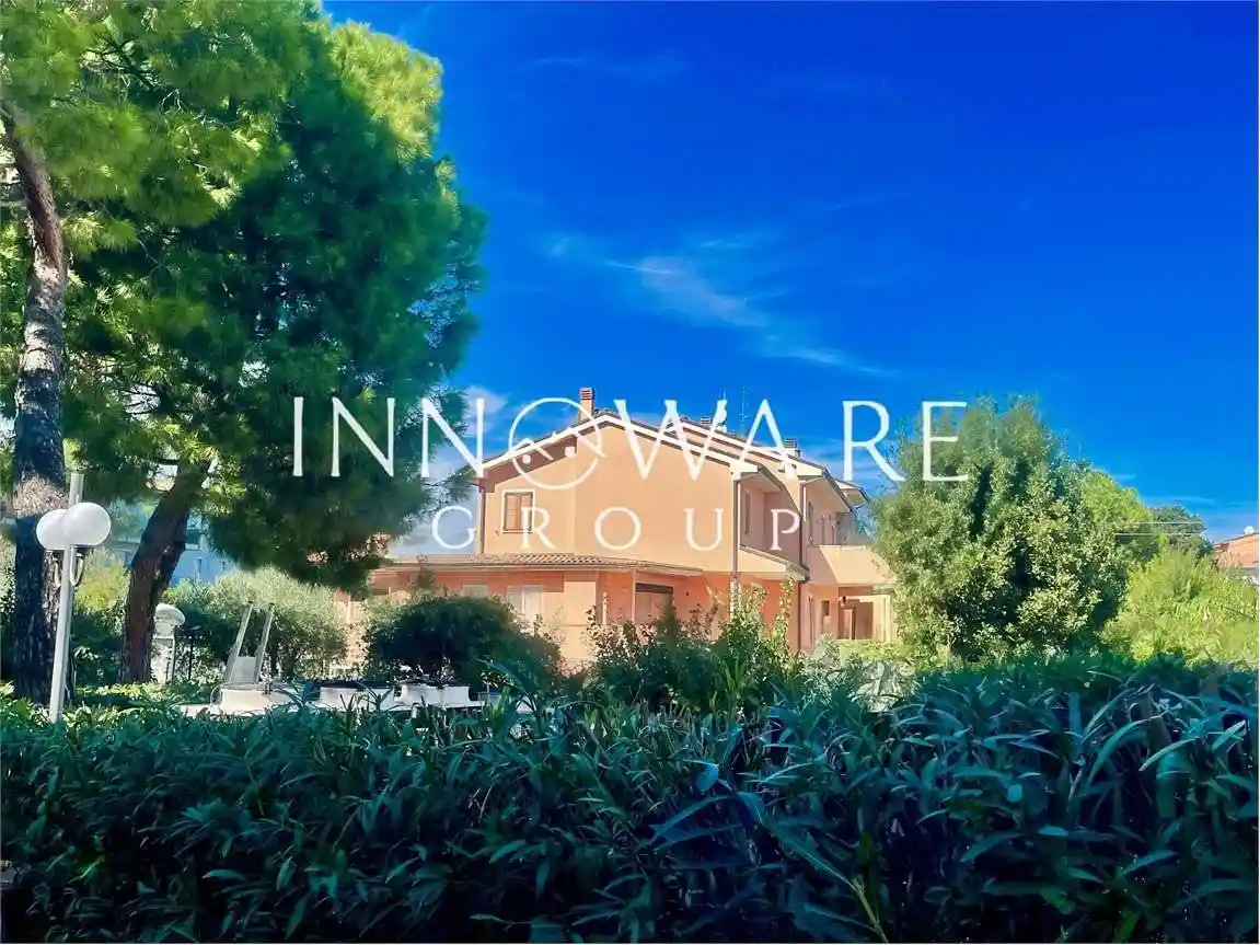 Villa in vendita a Civitanova Marche