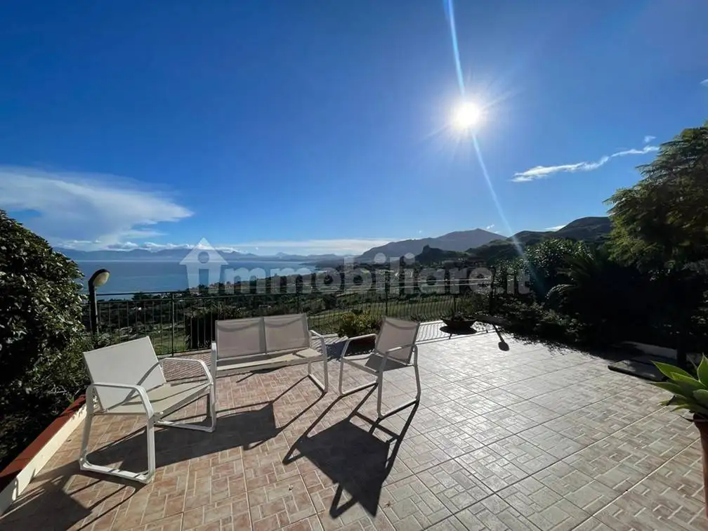 Villa in affitto a Castellammare del Golfo