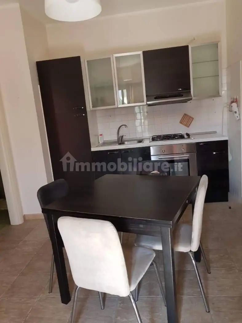 Bilocale via Sant'Antonio Abate, Emanuele II, C. Colombo, Morelli e Silvati, Avellino - foto 2