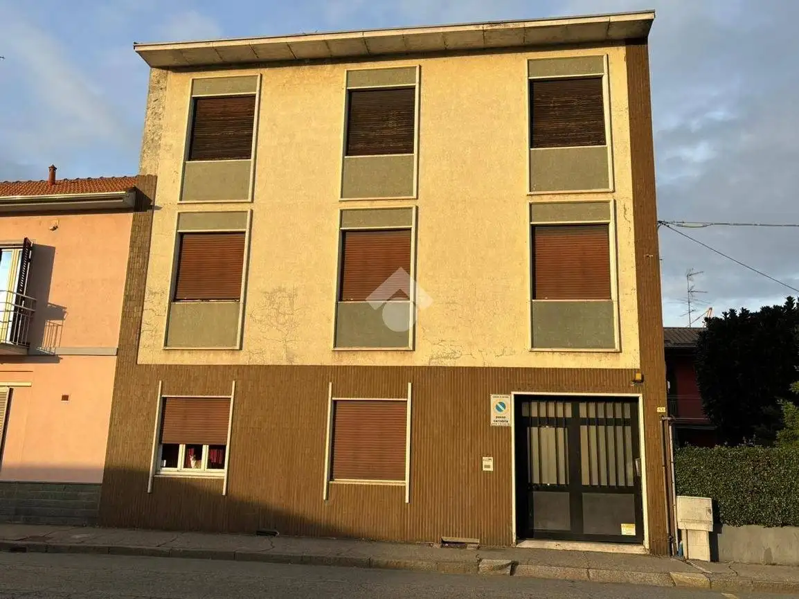 Appartamento in vendita a Novara