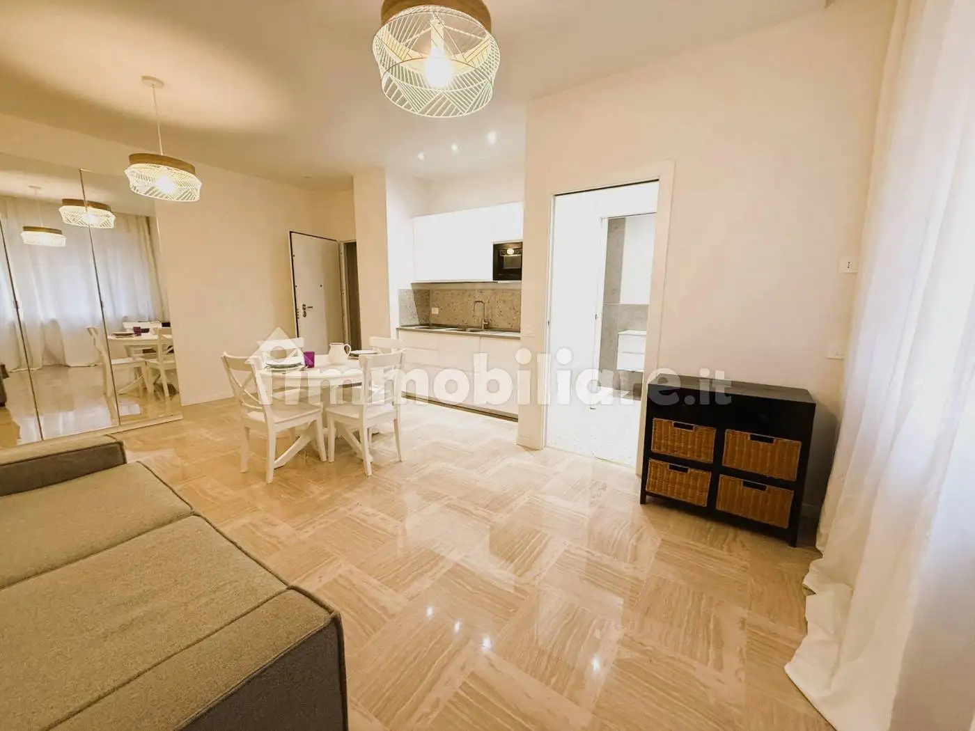 Monolocale via Ezio Zambianchi 1, Centro, Bergamo - foto 2