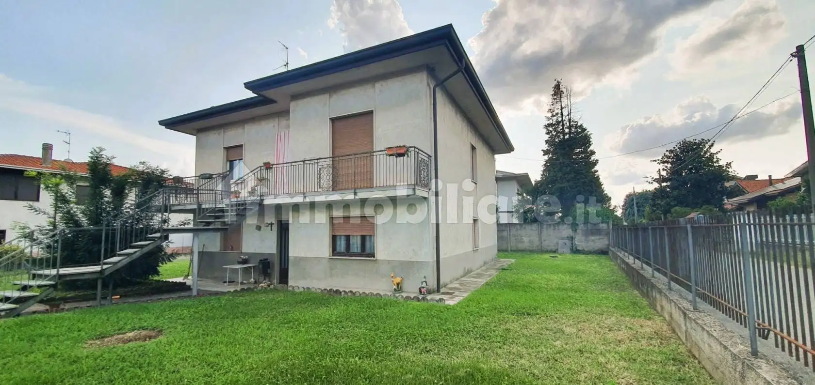 Villa in vendita a Fagnano Olona