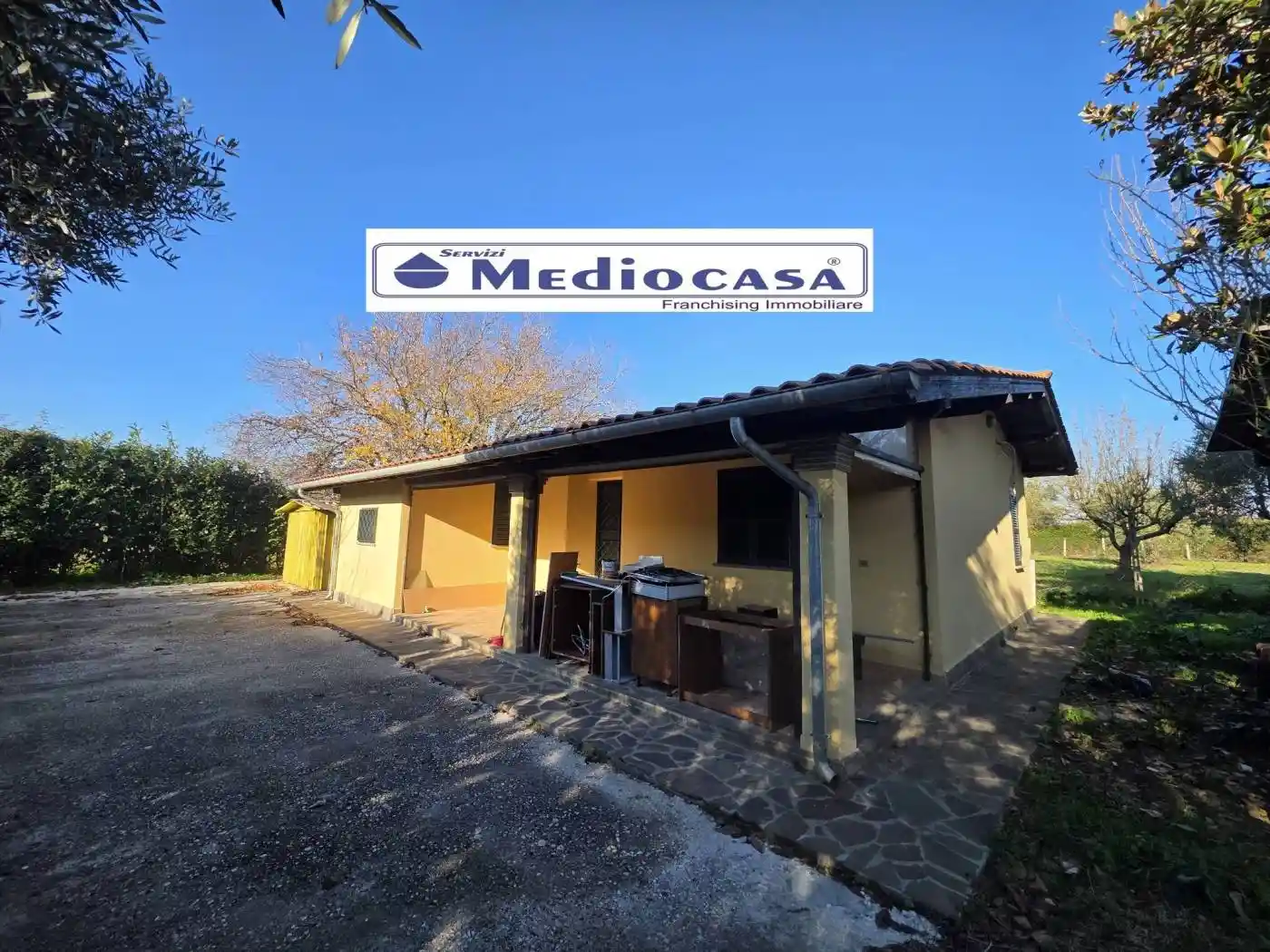 Villa in vendita a Lariano