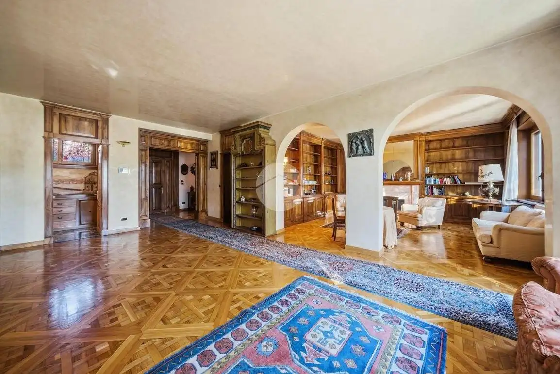 Villa in vendita a Negrar di Valpolicella