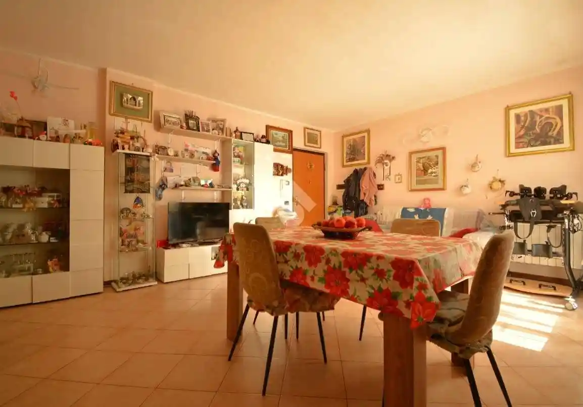 Bilocale via Adua 5, Caponago - foto 2