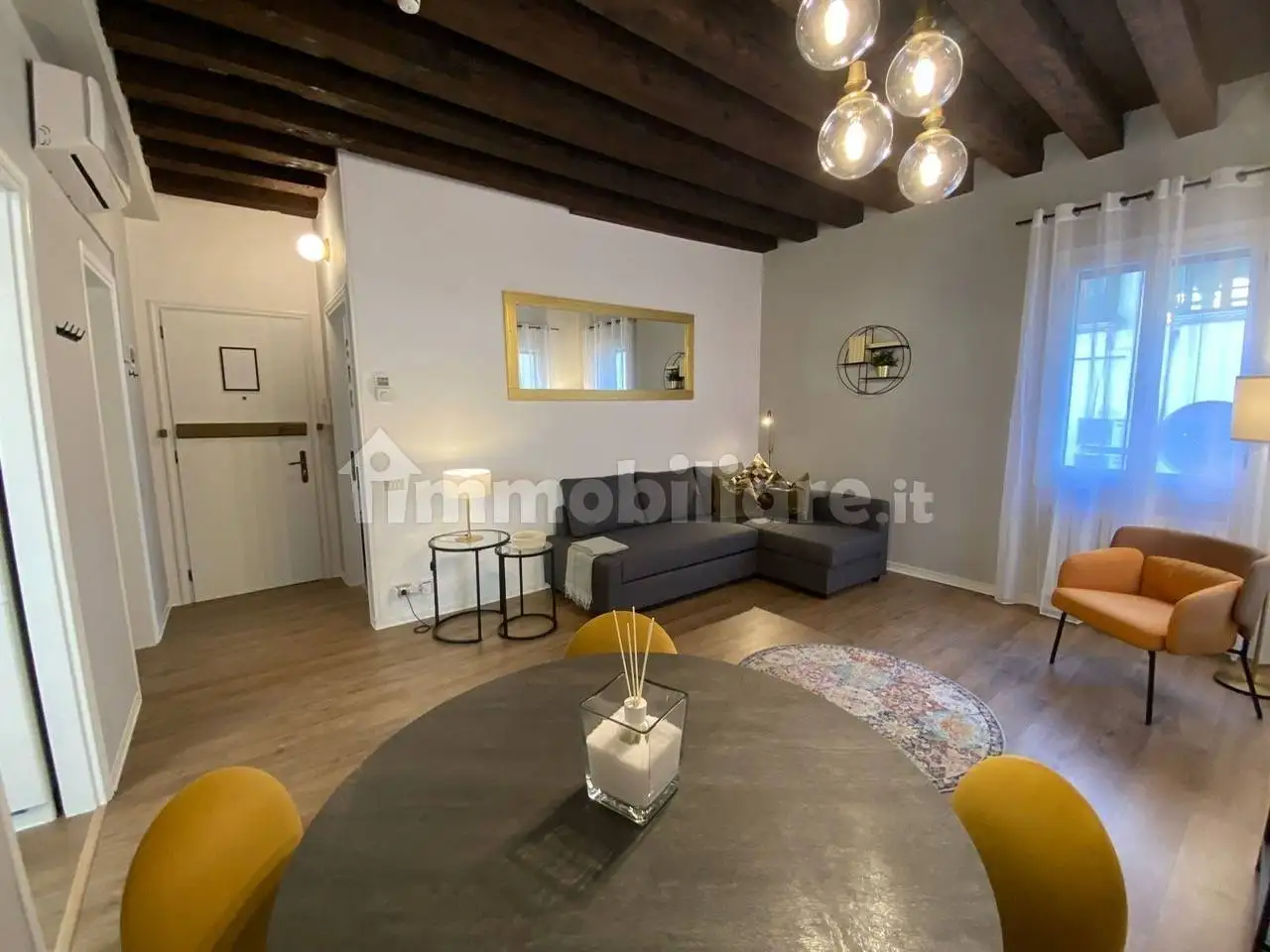 Bilocale via Indipendenza, Piazza dei Signori, Treviso - foto 2