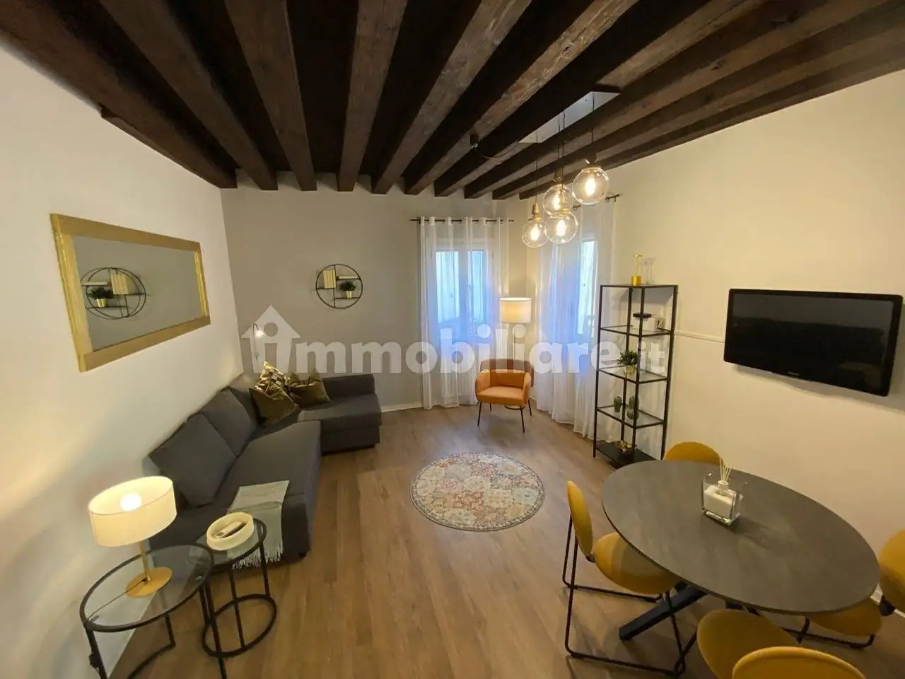 Bilocale via Indipendenza, Piazza dei Signori, Treviso - foto 3