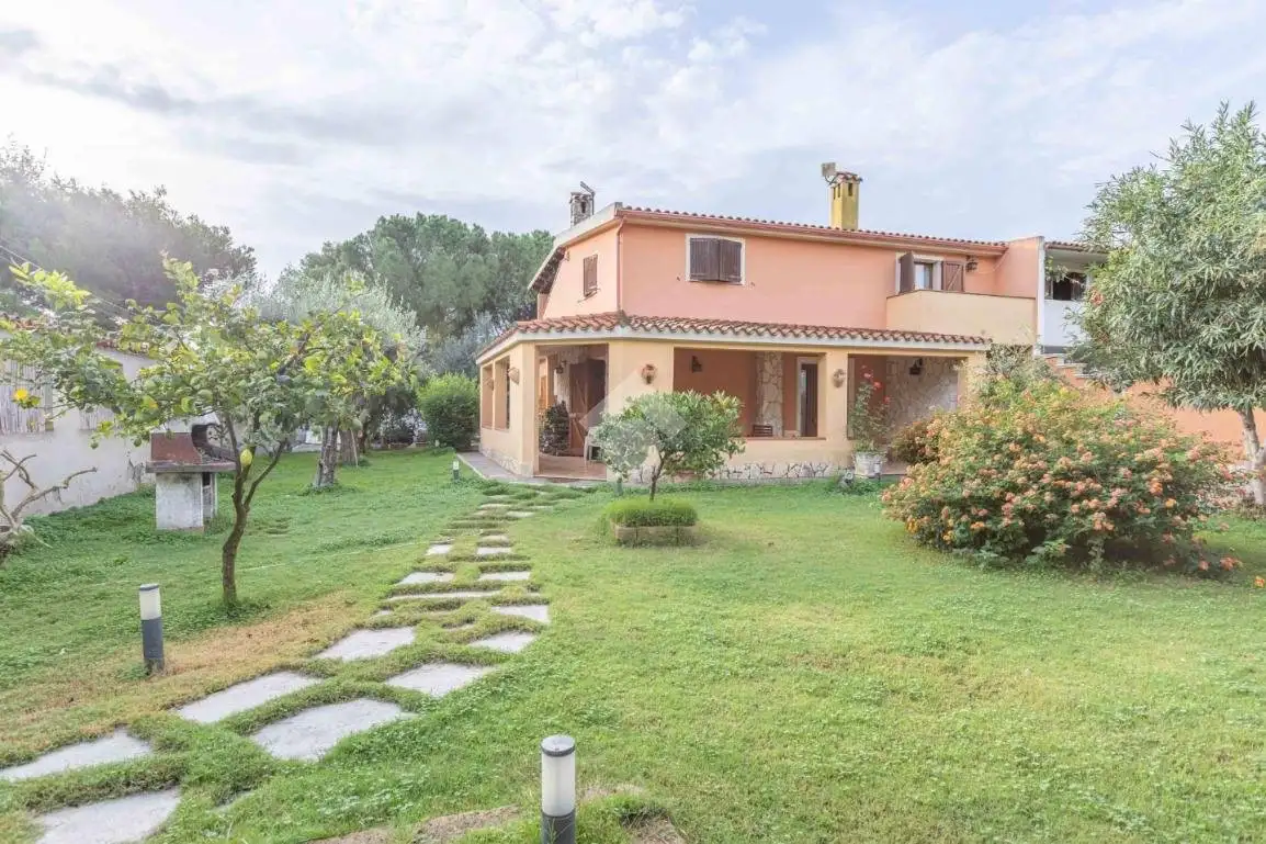 Villa bifamiliare via Pierre August Renoir 7, Foxi, Sant'Andrea, Quartu Sant'Elena - foto 4