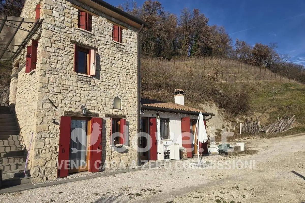 Rustico - Casale in vendita a Tarzo