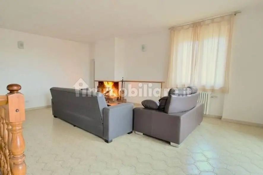 Terratetto unifamiliare via Vittorio Emanuele, Centro, Diano d'Alba - foto 2