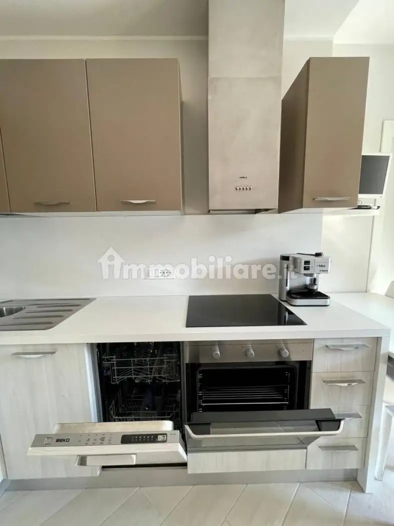 Bilocale corso 4 Novembre, Borghetto Santo Spirito - foto 3