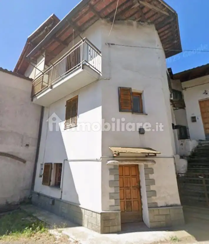 Casa indipendente in vendita a Cuorgnè