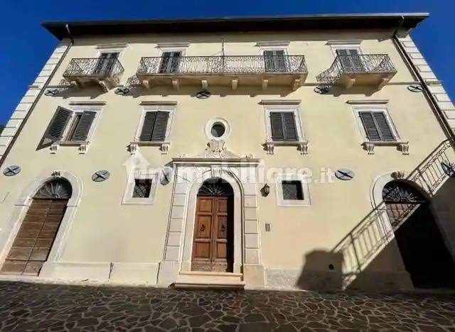 Casa indipendente in vendita a Fagnano Alto