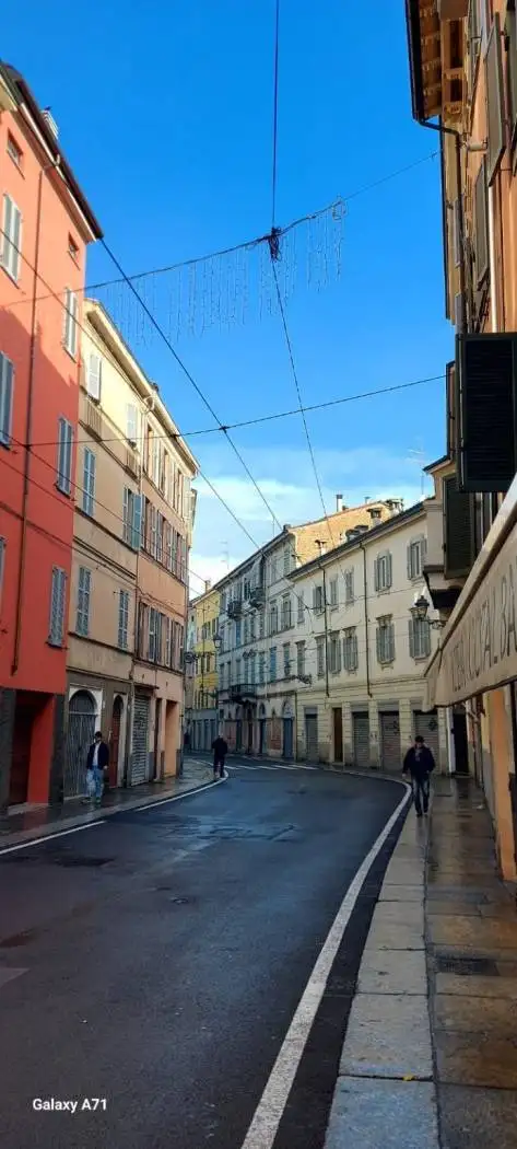 Appartamento in vendita a Parma