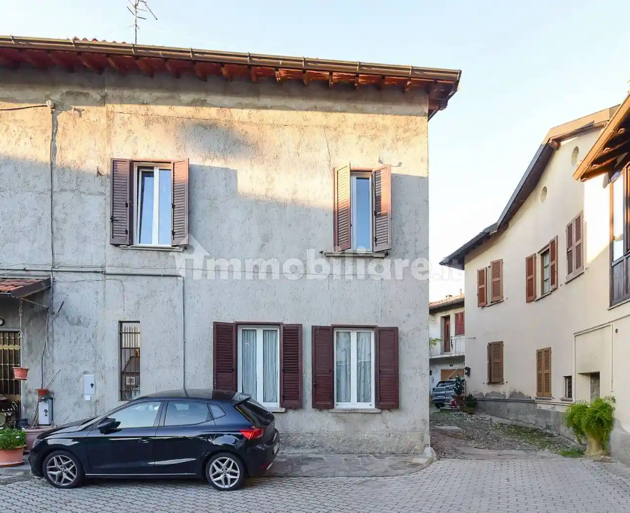 Casa indipendente in vendita a Como