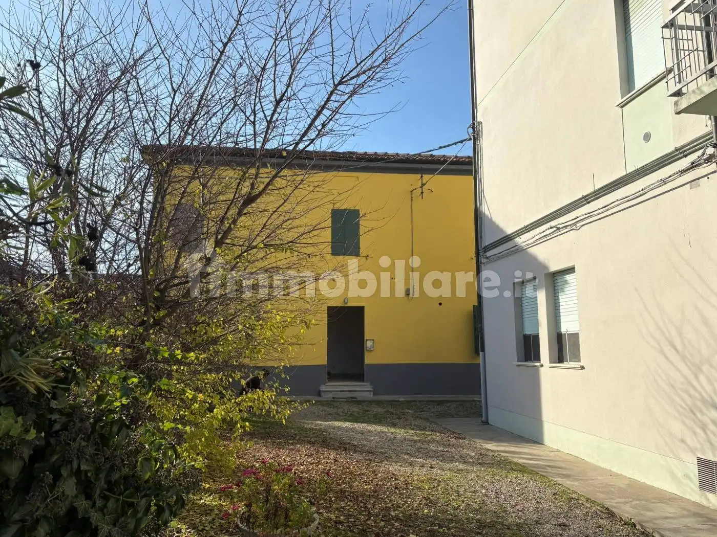 Casa indipendente in vendita a Terre del Reno