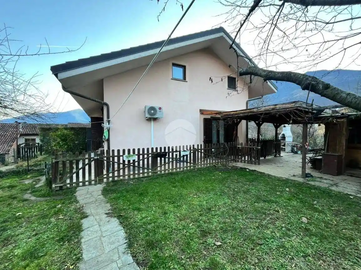 Casa indipendente - foto 2