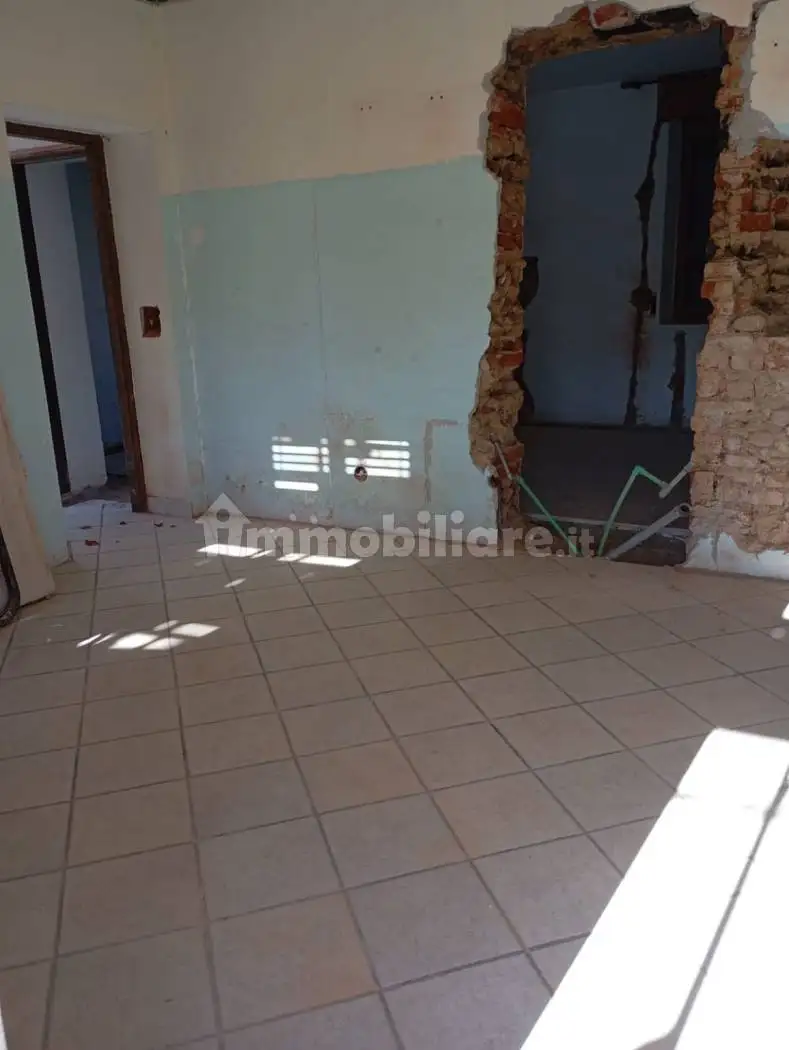 Trilocale via Benedetto Croce, Cerano - foto 5