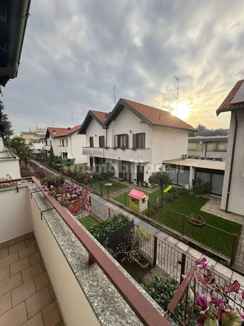 Villetta a schiera in vendita a Legnano