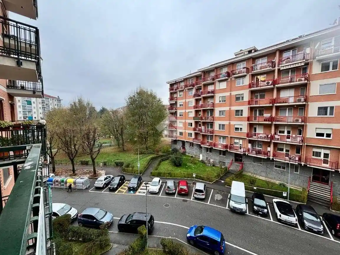 Bilocale via Ciriè 70, Centro, Borgaro Torinese - foto 3