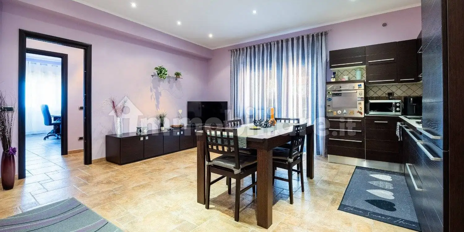 Attico via Fratelli Bandiera, 19, Centro Storico, Albano Laziale - foto 4