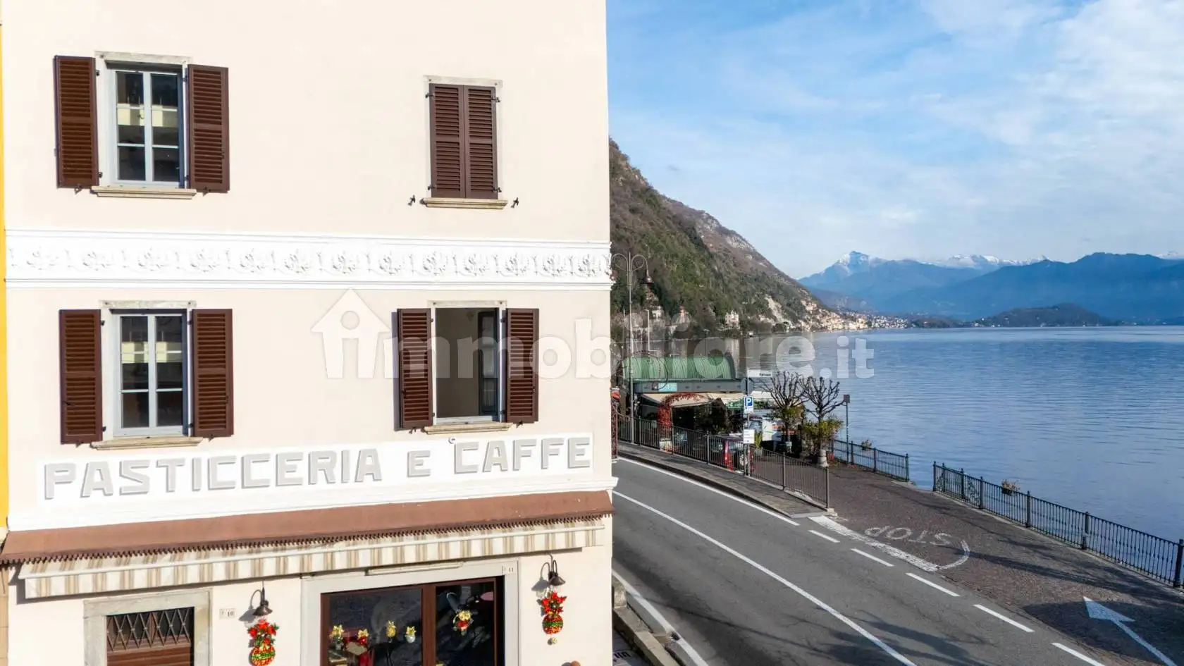 Quadrilocale piazza Roma, Centro, Argegno - foto 2