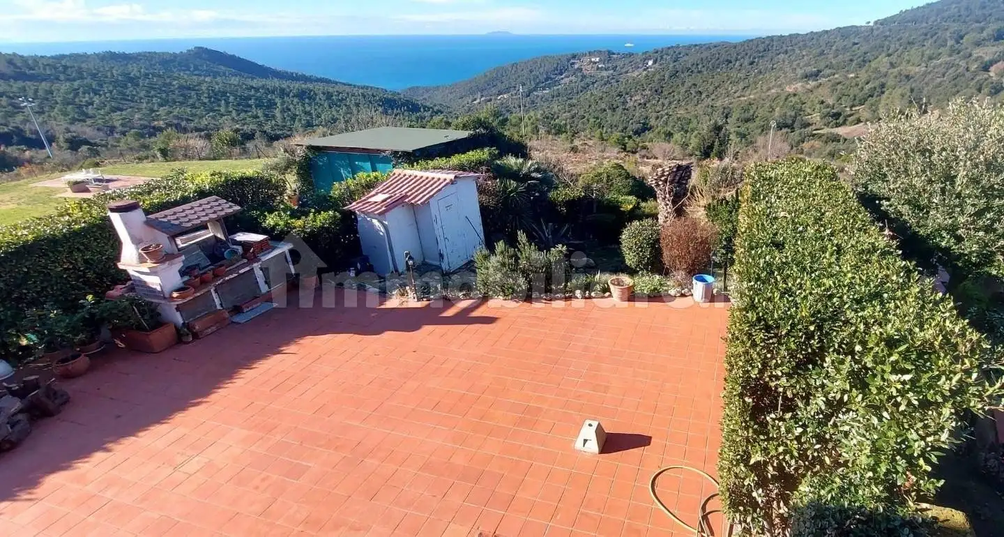 Appartamento in vendita a Livorno