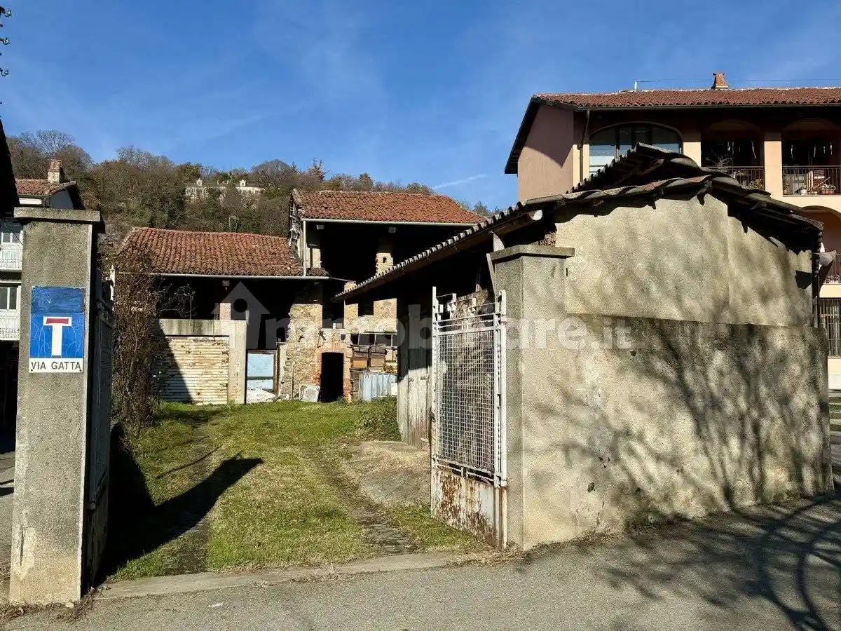 Rustico - Casale in vendita a Samone